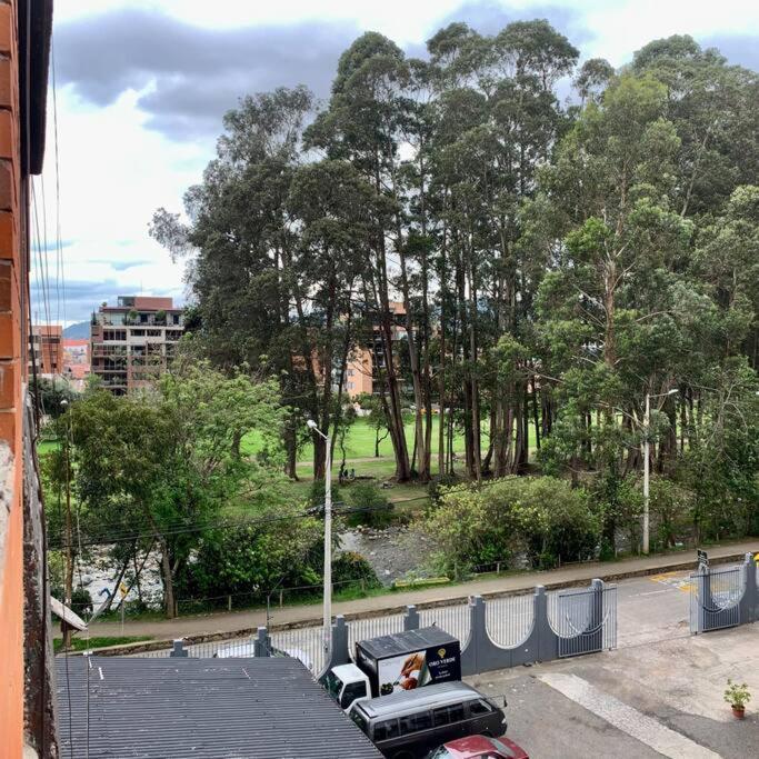 クエンカUrban Andes Retreatアパートメント エクステリア 写真